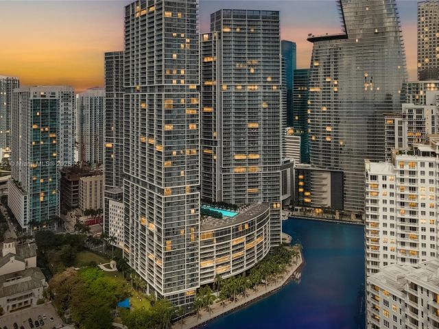 Apartment for sale  Unit #2009 - photo 6199830