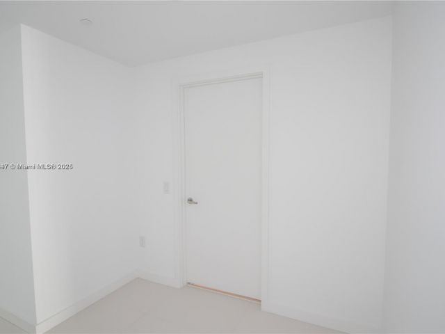 Apartment for sale  Unit #2005 - photo 6198552