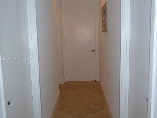 Apartment for sale  Unit #4705 - photo 6201037