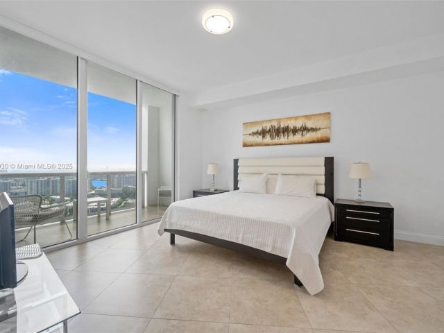 Apartment for sale  Unit #4705 - photo 6464555