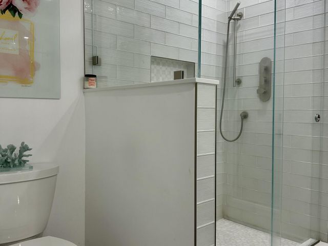 Home for rent at 212 Kings Lynn - photo 6252807