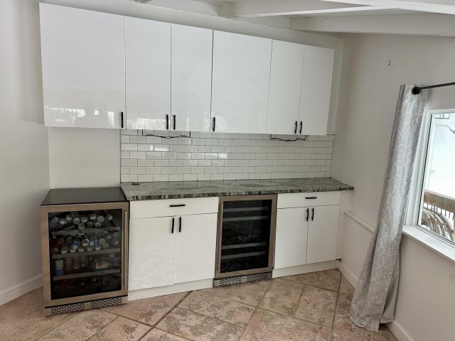 Home for rent at 212 Kings Lynn - photo 6252814