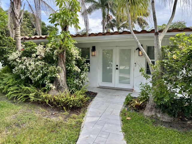 Home for rent at 212 Kings Lynn - photo 6252822