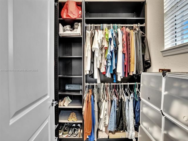 Home for sale at 3976 Poinciana Ln - photo 6199559