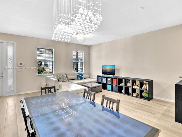 Home for sale at 3976 Poinciana Ln - photo 6199567