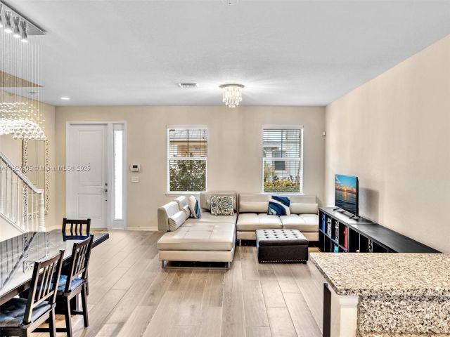 Home for sale at 3976 Poinciana Ln - photo 6199570