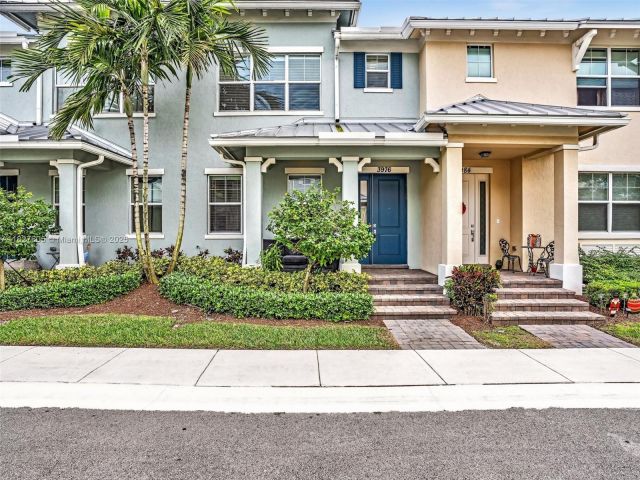 Home for sale at 3976 Poinciana Ln - photo 6199577