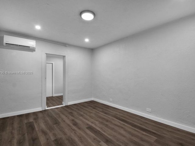 Home for sale at 547 NW 49th St - photo 6200593