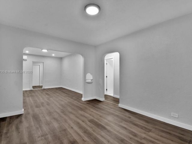 Home for sale at 547 NW 49th St - photo 6200598