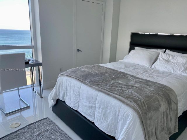 Apartment for rent  Unit #1804 - photo 6201042