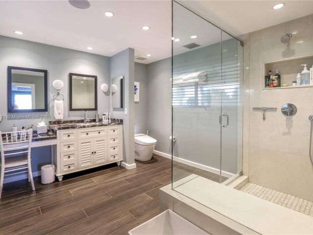 Home for rent at 1108 Washington St - photo 6201255