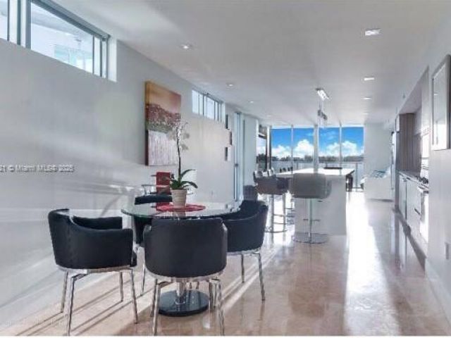 Apartment for sale  Unit #508 - photo 6202334