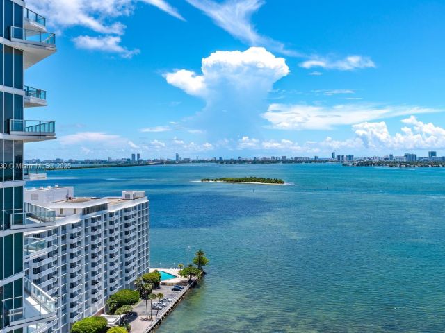 Apartment for sale  Unit #2005 - photo 6208391