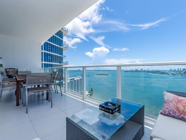 Apartment for sale  Unit #2005 - photo 6208406