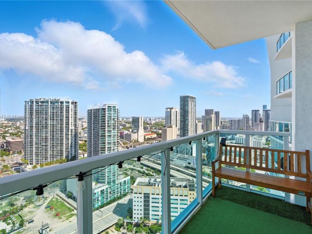 Apartment for sale  Unit #4021 - photo 6203754