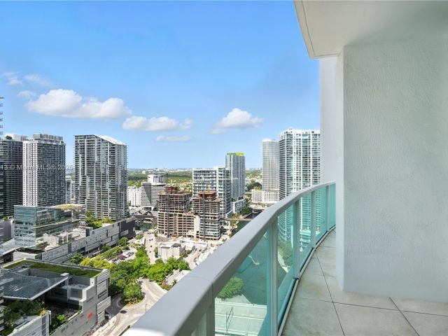 Apartment for sale  Unit #4021 - photo 6203759