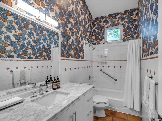 Home for sale at 3865 Poinciana Ave - photo 6202266