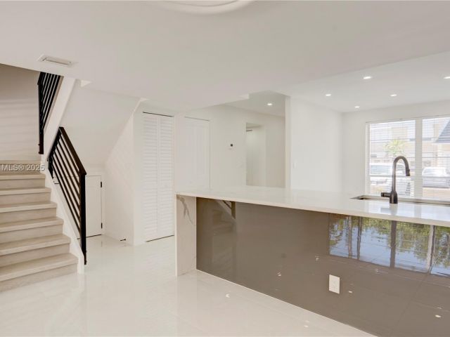 Home for sale at 933 NE 24th Ave 169 - photo 6201913