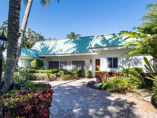 Home for sale at 1375 N Biscayne Point Rd - photo 6201896