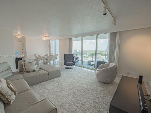 Apartment for sale  Unit #2126 - photo 6203922