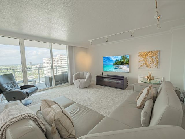 Apartment for sale  Unit #2126 - photo 6203926