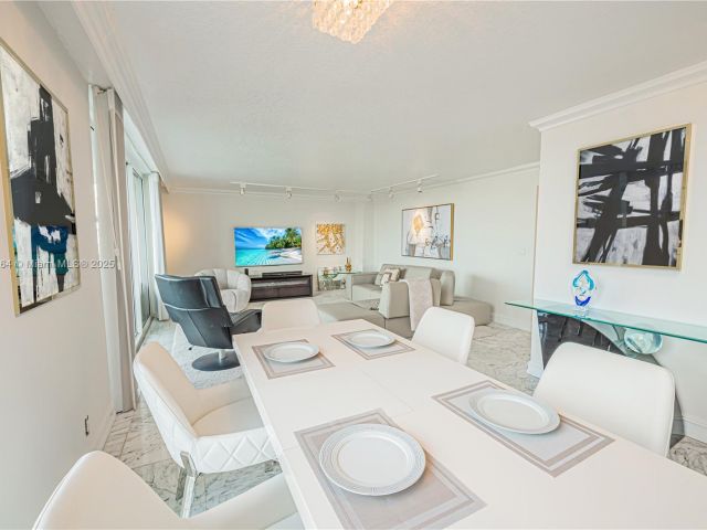 Apartment for sale  Unit #2126 - photo 6203929