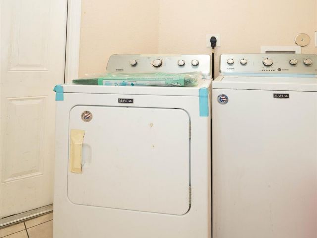 Home for sale at 2430 NW 13 ST - photo 6202172