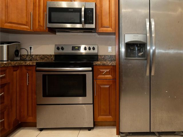 Home for sale at 2430 NW 13 ST - photo 6202173