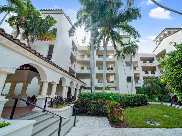 Apartment for sale  Unit #5403 - photo 6204230