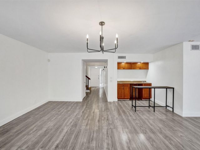 Home for sale at 103 Heatherbrook Way 143 - photo 6213914