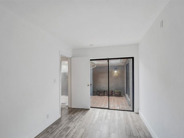 Home for sale at 103 Heatherbrook Way 143 - photo 6213918