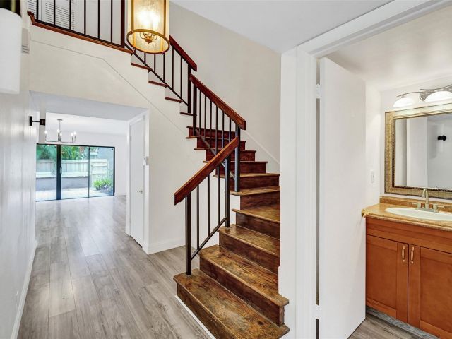 Home for sale at 103 Heatherbrook Way 143 - photo 6213921