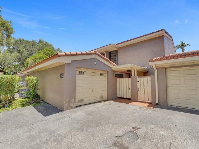 Home for sale at 103 Heatherbrook Way 143 - photo 6213926