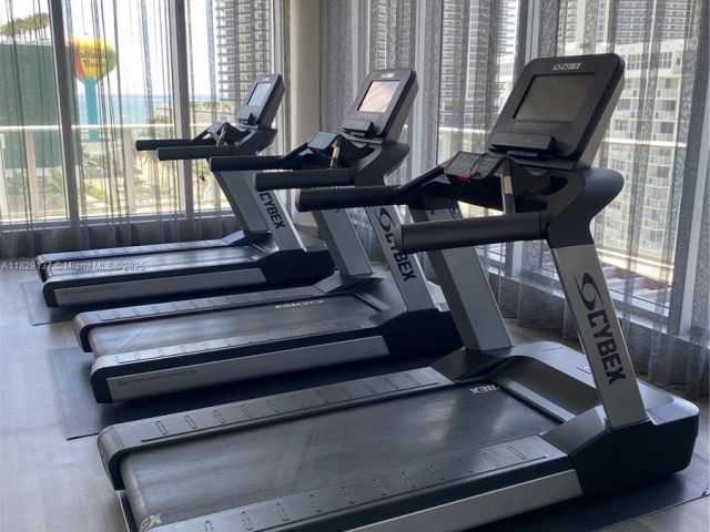 Apartment for rent  Unit #R2102 - photo 6203325