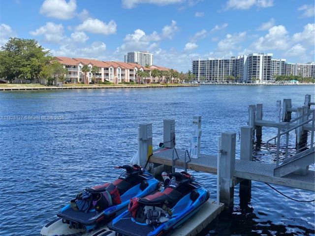 Apartment for rent  Unit #R2102 - photo 6203326