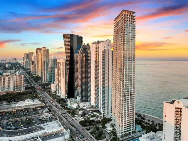 Apartment for sale  Unit #503 - photo 6262665