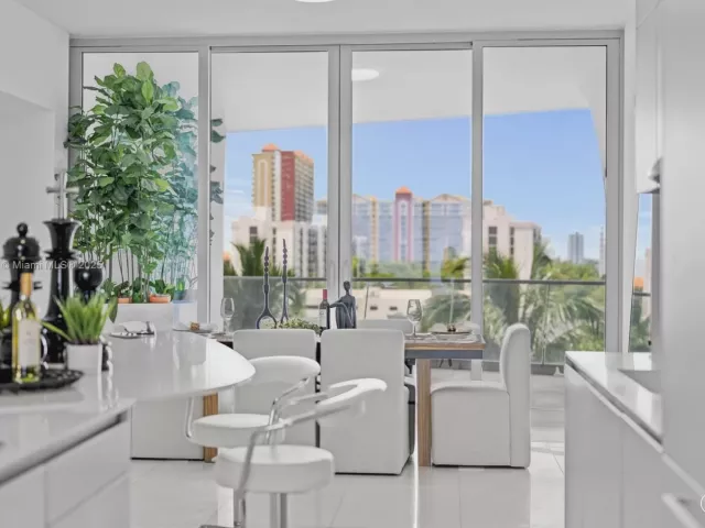 Apartment for sale  Unit #503 - photo 6262649