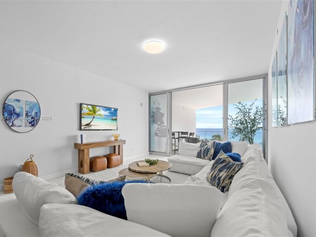 Apartment for sale  Unit #503 - photo 6262653