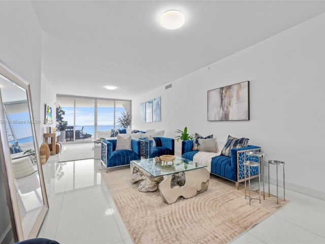 Apartment for sale  Unit #503 - photo 6262658