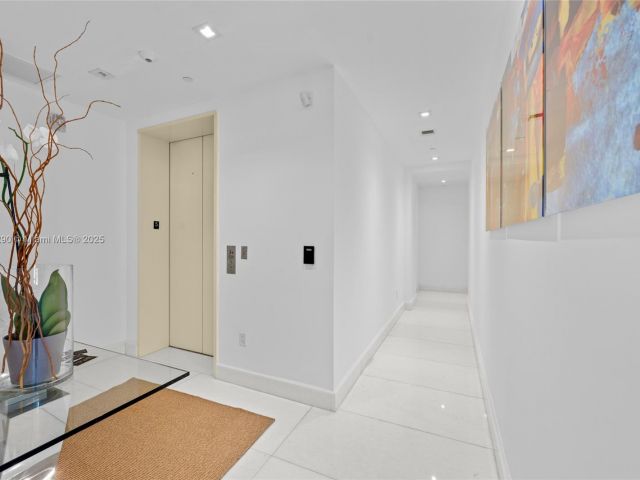 Apartment for sale  Unit #503 - photo 6262659