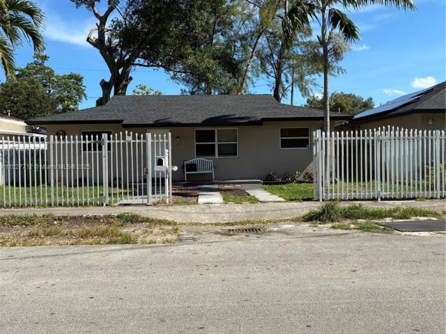 Home for sale at 1334 NW 83rd St - photo 6202263