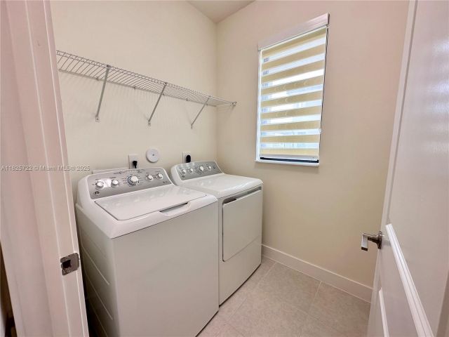 Home for rent at 8317 NW 45th St - photo 6202531