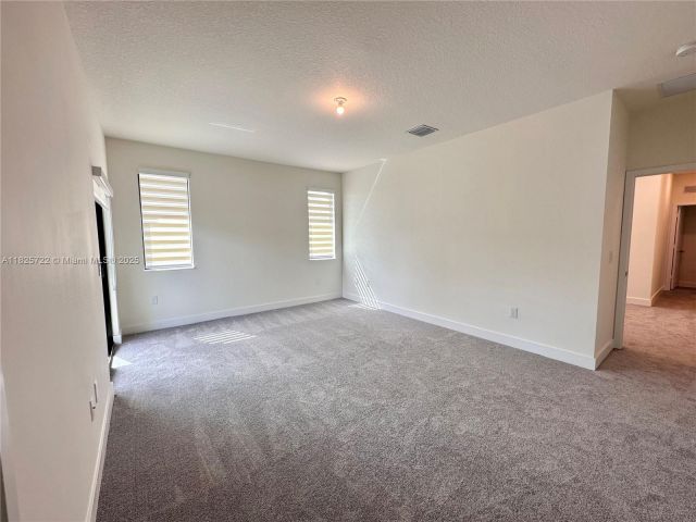 Home for rent at 8317 NW 45th St - photo 6202537