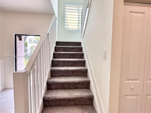 Home for rent at 8317 NW 45th St - photo 6202539