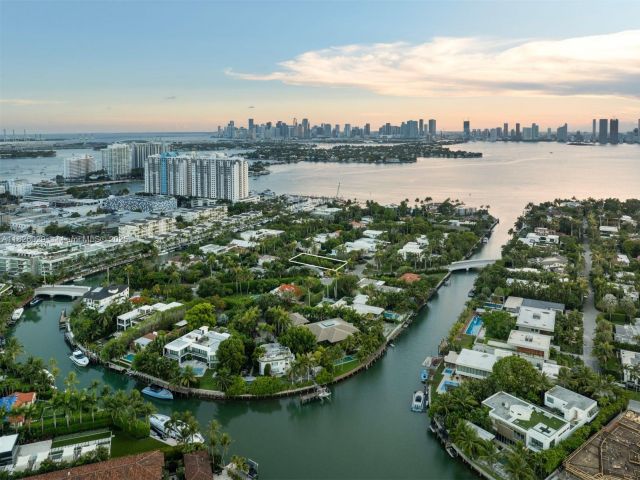 Home for sale at 2121 Regatta Ave - photo 6202097