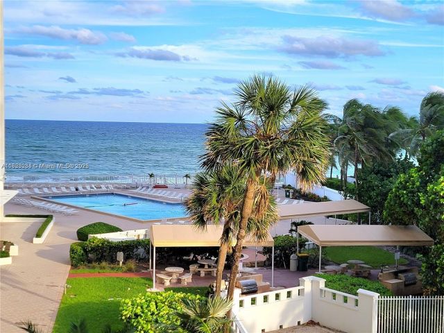 Apartment for rent  Unit #320 - photo 6211912