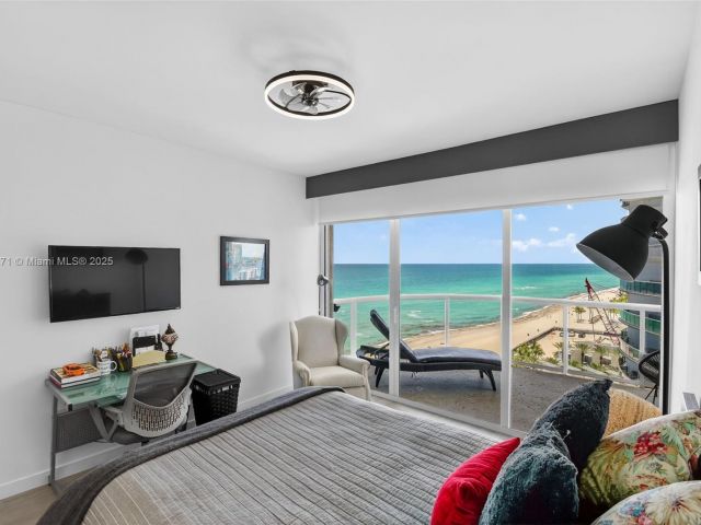 Apartment for sale  Unit #1401 - photo 6245622