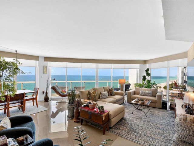 Apartment for sale  Unit #1401 - photo 6245638