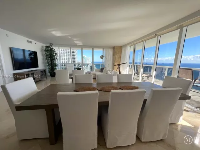 2-bedroom condo for rent in Hallandale Beach - 1830 S Ocean Dr 3101 - MondialRealty