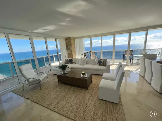 2-bedroom condo for rent in Hallandale Beach - 1830 S Ocean Dr 3101 - MondialRealty